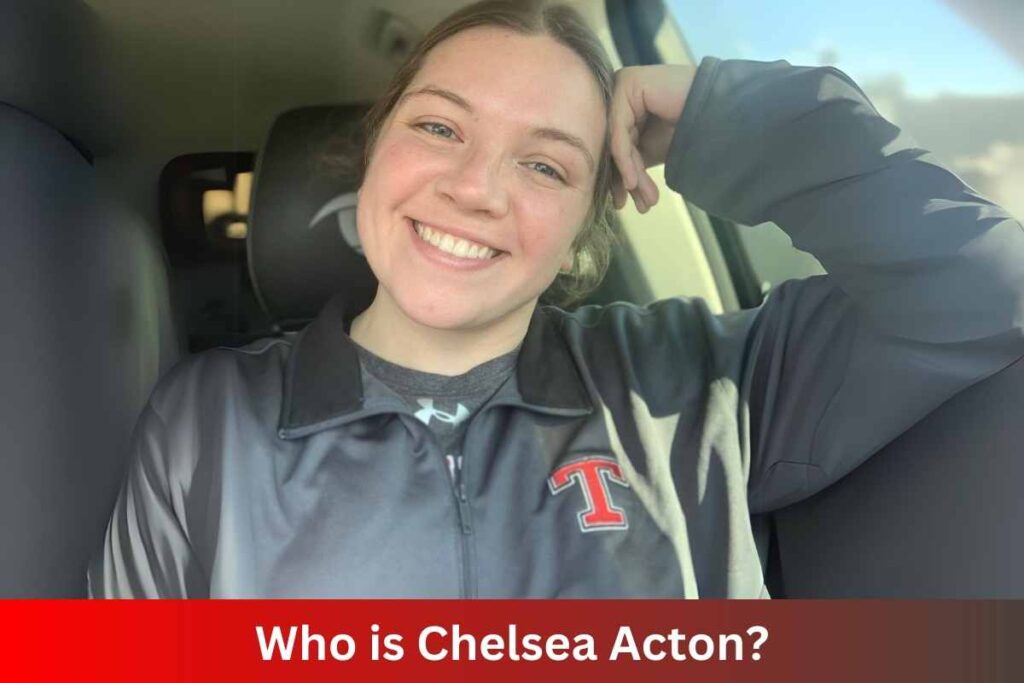 Famous Parenting Chelsea Acton